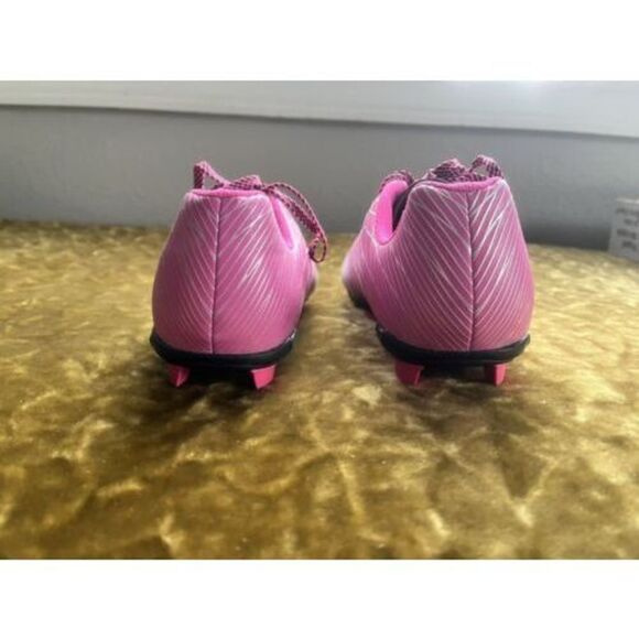 DSG OCALA 1.0 SOCCER CLEATS SIZE 5.5 GIRLS PINK/SILVER YOUTH KIDS NIB - Picture 3 of 6